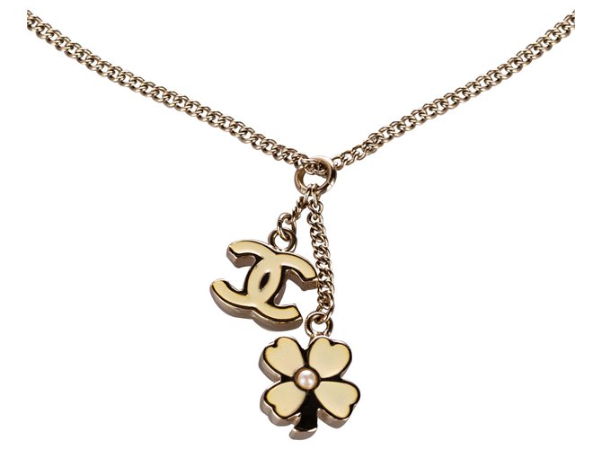 Chanel Gold CC Clover Pendant Necklace White Golden Cream Metal  ref.225020