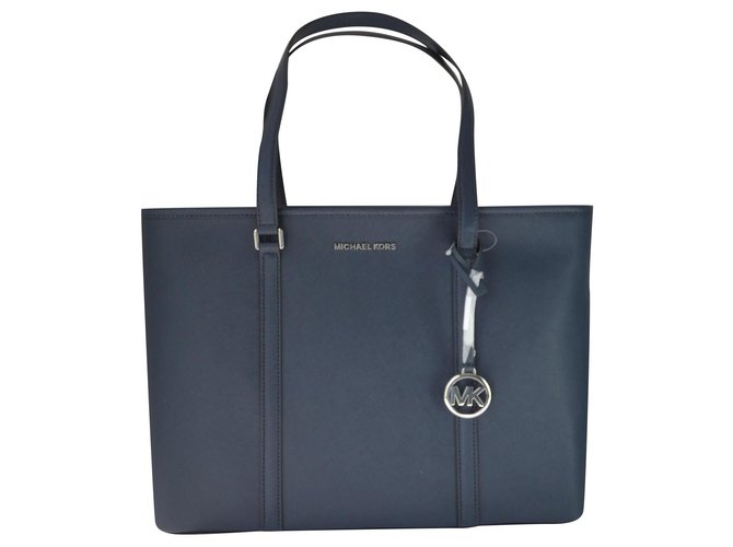 Michael Kors Bolsas Azul Azul marinho Couro  ref.225136