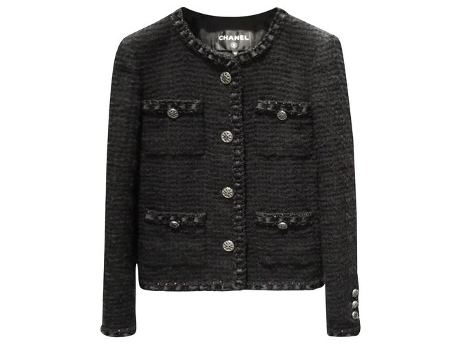 Chanel 8Veste la plus emblématique de K $ Tweed Noir  ref.225138