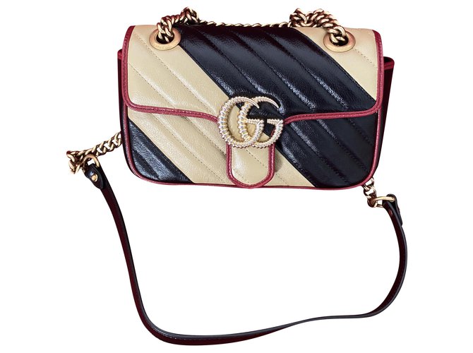 gucci marmont black and red
