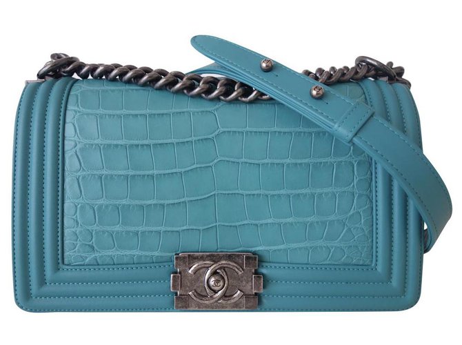 CHANEL BOY ALLIGATOR BAG Blue Exotic leather ref.225438 Joli Closet