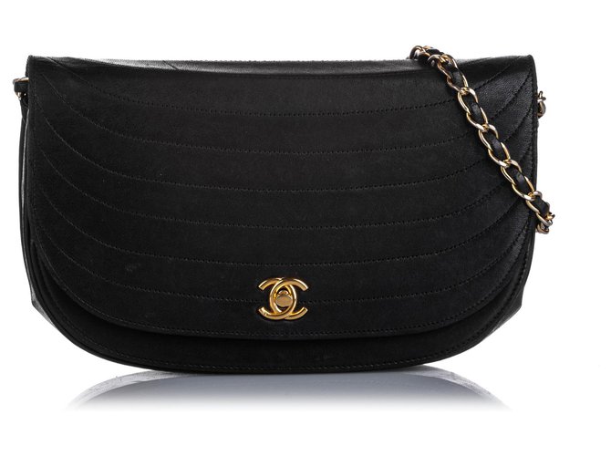 chanel black padded bag