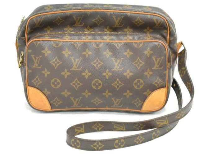 Louis Vuitton Nile Marrom Lona  ref.225699