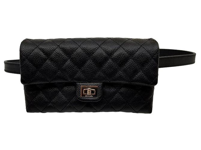 Chanel Banane Noir
