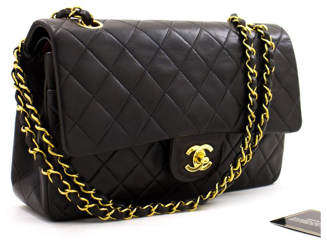 Chanel 2.55 gefütterte Klappe 10"Chain Shoulder Bag Black Lambskin Schwarz Leder  ref.226137