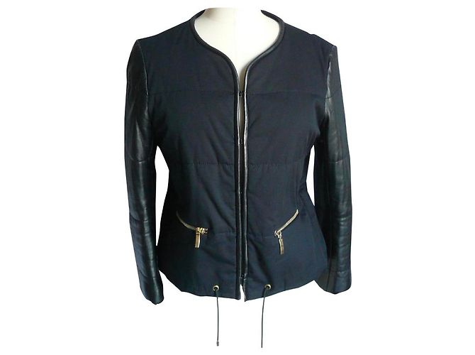 SANDRO Schwarze Bimaterialjacke mit Lederärmeln sehr guter Zustand T..40