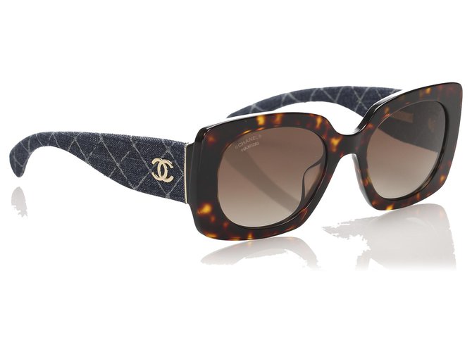 Chanel Brown CC getönte Sonnenbrille Braun Kunststoff John Tuch  ref.226952