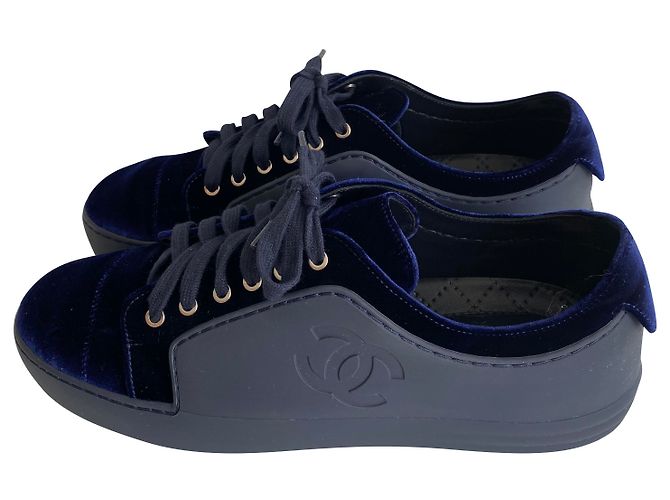 Sneakers Chanel in pelle / velluto , notte Blu . taille 40,5 Blu navy