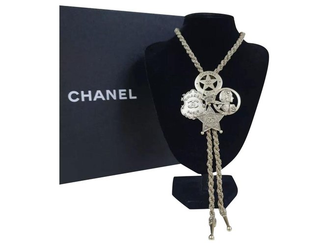 Chanel Metallic Paris-Dallas Sheriff Star Gold Tone Bolo Necklace Golden  ref.227198