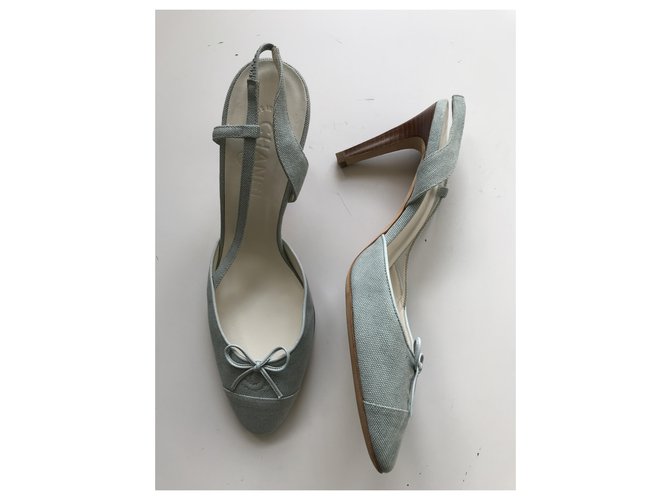 Chanel Chaussures à brides en gros-grain Cuir Toile Vert  ref.227607