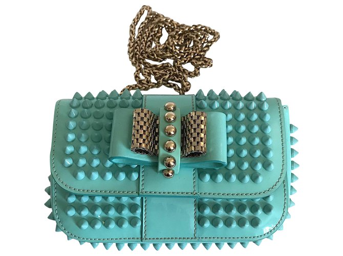 Sac Sweet Charity Christian Louboutin Cuir vernis Turquoise  ref.227614