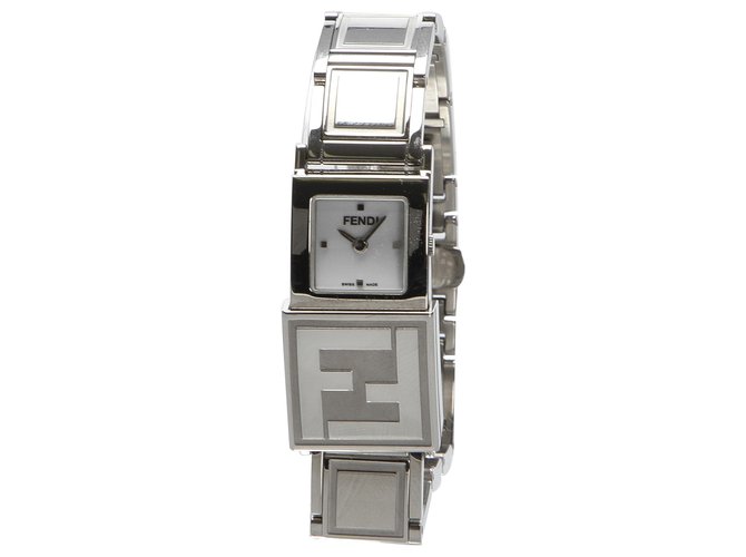 Relógio Fendi Silver Secret Prata Aço Metal ref.227739 - Joli Closet