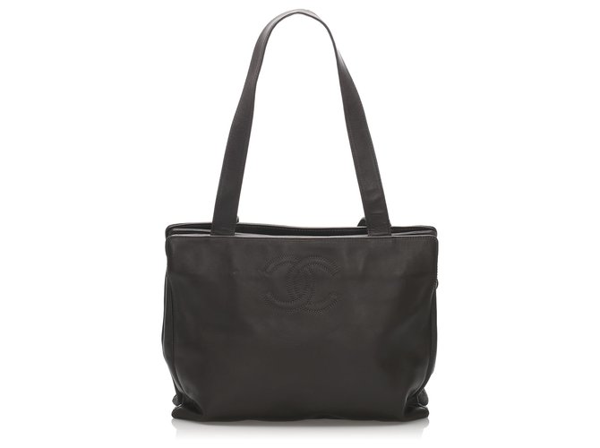 Chanel Black CC Lambskin Leather Tote Bag  ref.227769