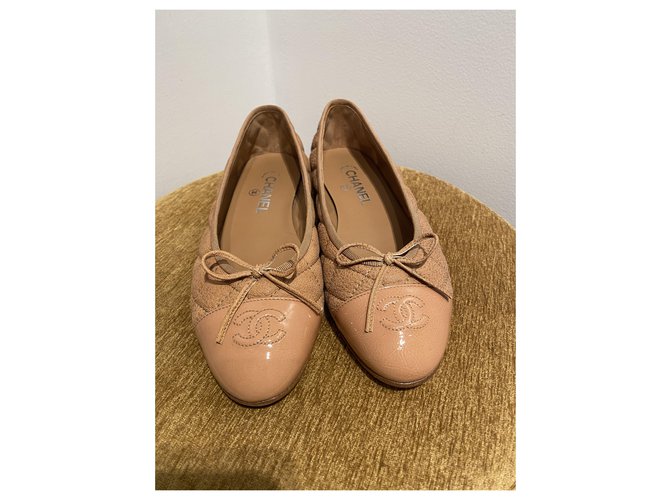 Chanel Zapatillas de ballet Caramelo Cuero  ref.227818