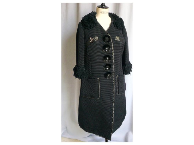 LOUIS VUITTON Elegante abrigo negro con botones de visón T40 Seda Algodón  ref.228095 - Joli Closet