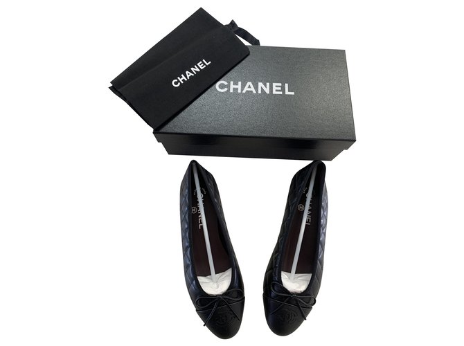 CHANEL BALLERINES BALLERINE BALLET FLATS QUILTED WITH BOX Black Leather  ref.228105