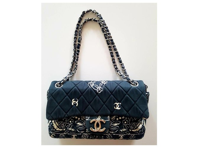 Chanel TIMELESS Blu scuro Panno  ref.228195