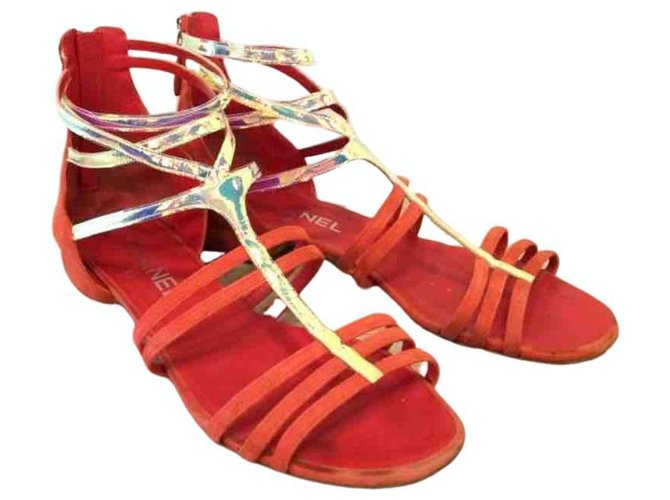 Chanel Sandals Red Suede  ref.228437