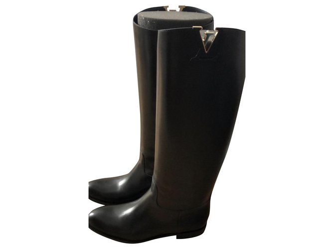 Louis Vuitton boots Cuir Noir  ref.228486