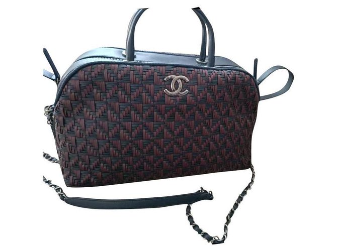 Chanel Bowling bag Dark red Navy blue Leather  ref.228509