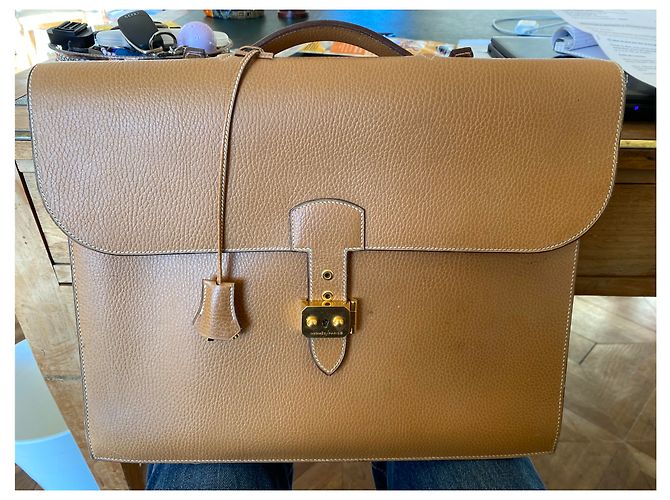Sac à dépêches Porte-documents Hermès en cuir beige 