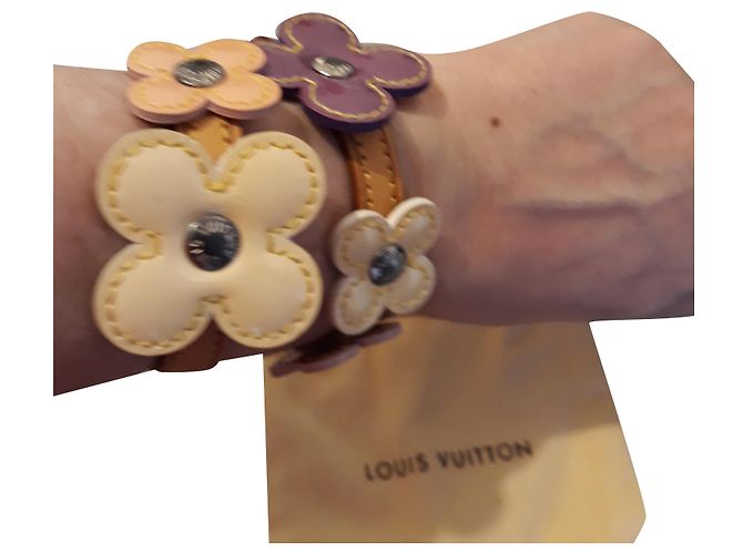 Pulseira wrap Louis Vuitton Flowers em couro Multicor