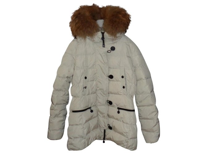 Moncler Jackets Cream Fur  ref.229910
