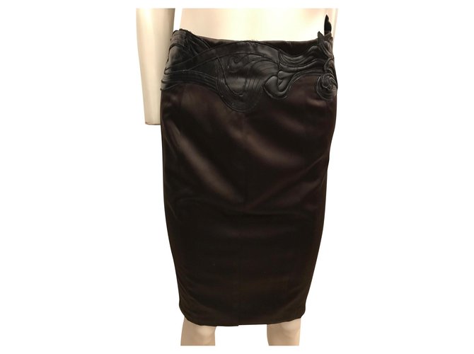 Karen Millen Pencil skirt Dark brown Polyester  ref.230464