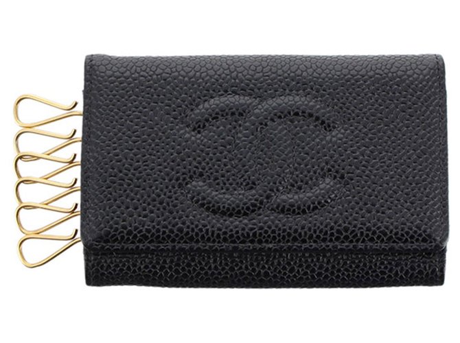 Porte-clés Chanel en cuir noir CC Caviar  ref.230821
