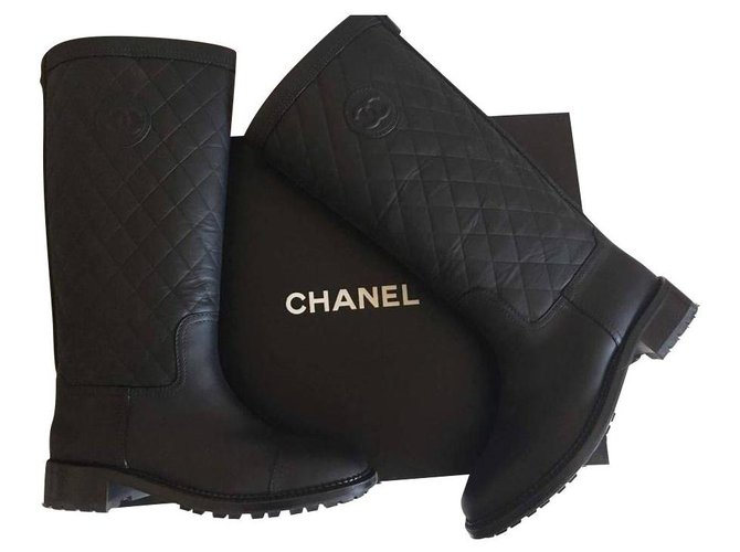 Chanel Boots Black Leather  ref.231098