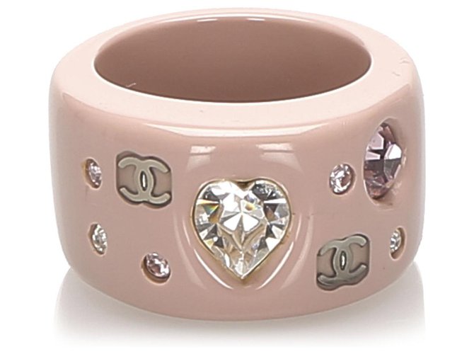 Anillo Chanel Pink CC de diamantes de imitación Castaño Rosa Beige Plástico  ref.231334