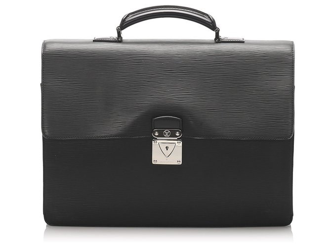 Louis Vuitton Black Taiga Robusto 1 Mallette Cuir Noir  ref.231356