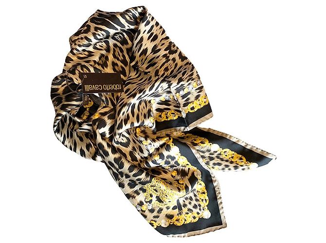 Roberto Cavalli Fular estampado leopardo