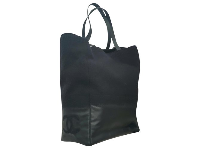 New large Chanel tote Black Leather Wool ref.231557 - Joli Closet