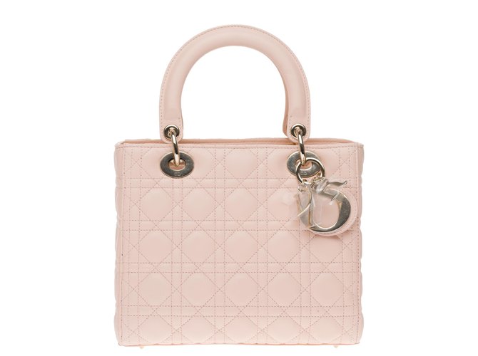 Esplêndida Christian Dior - Bolsa Lady Dior MM cannage de couro rosa, Garniture en métal argenté, Nova Condição  ref.231599