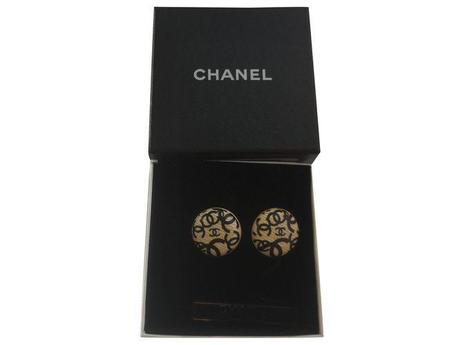 Chanel Boucles d'oreilles Métal Multicolore  ref.231748