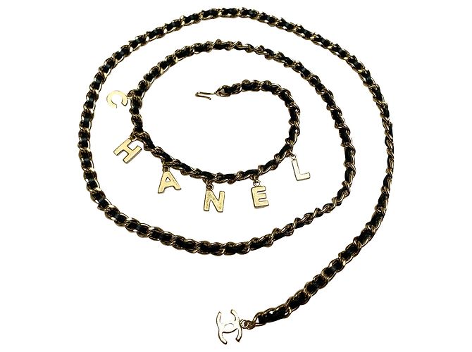 Cinto de corrente Chanel com pompons Dourado