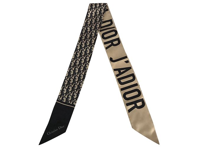 Dior Lenços