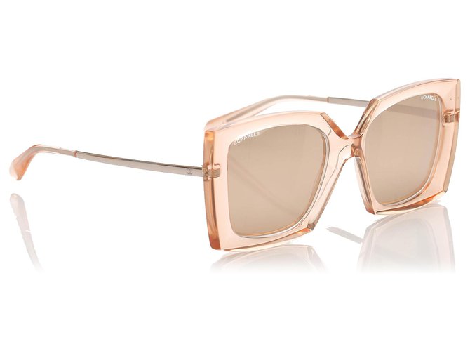 Chanel Brown Square Tinted Sunglasses Beige Plastic  ref.232130