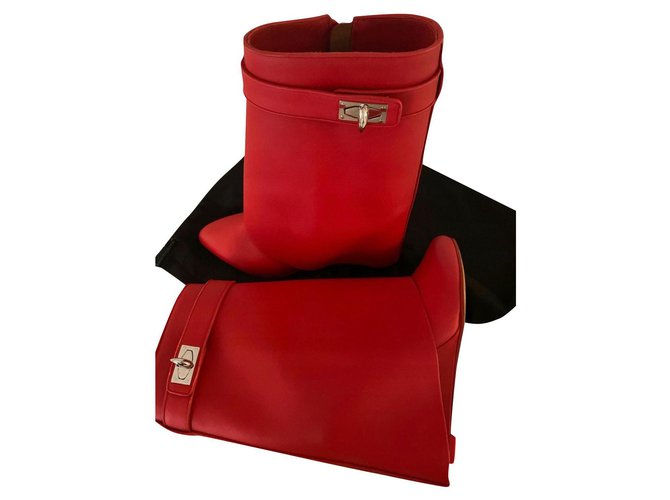 Givenchy shark booties Red Leather  ref.232593