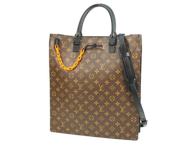 M44475 Louis Vuitton 2019 Monogram Sac Plat