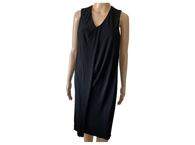 Vestido All Saints de viscose preto