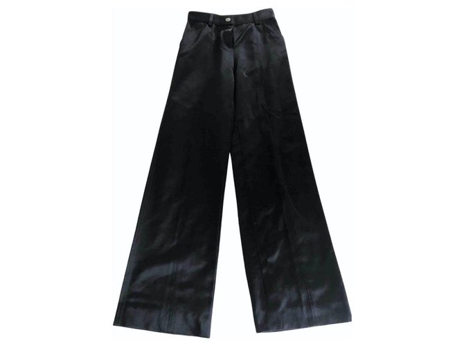 Chanel Un pantalon, leggings Soie Noir  ref.233029