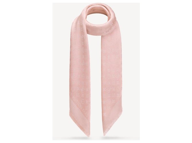 Pre-owned Louis Vuitton Monogram Shawl In Rose Scarf Silk Wool