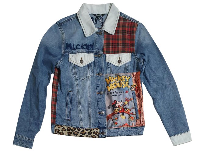 Desigual Chaq Carson Denim Jacket with Hood Light Blue, Jeans Bleach :  Amazon.de: Fashion