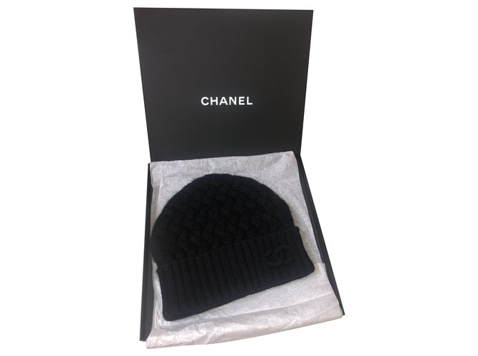 Chanel cappelli Nero Cachemire  ref.234544