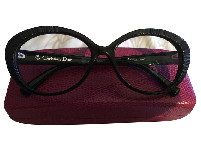 Christian Dior Des lunettes de soleil Résine Noir  ref.234549