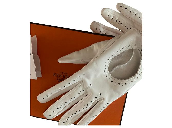 Hermès Cleopatra Handschuhe aus weißem Lammfell