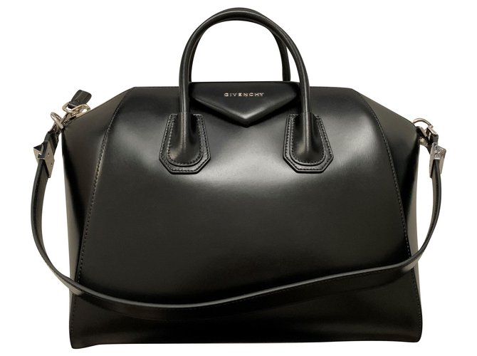 Givenchy Antigona medium size handbag Black Leather  ref.235082
