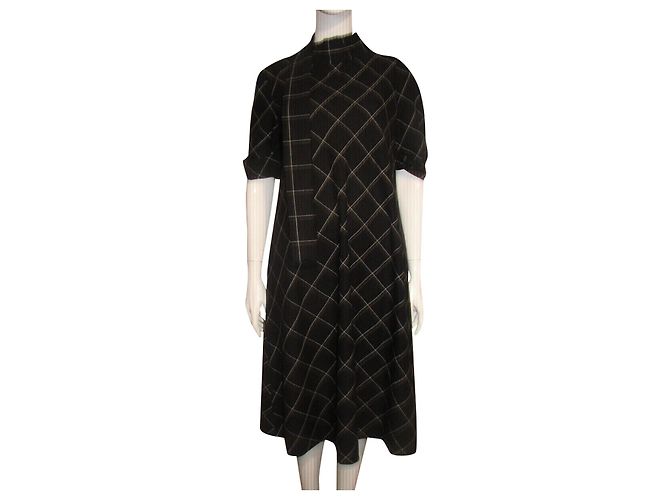 Vestido de lana Escada con cuello chal Negro Blanco